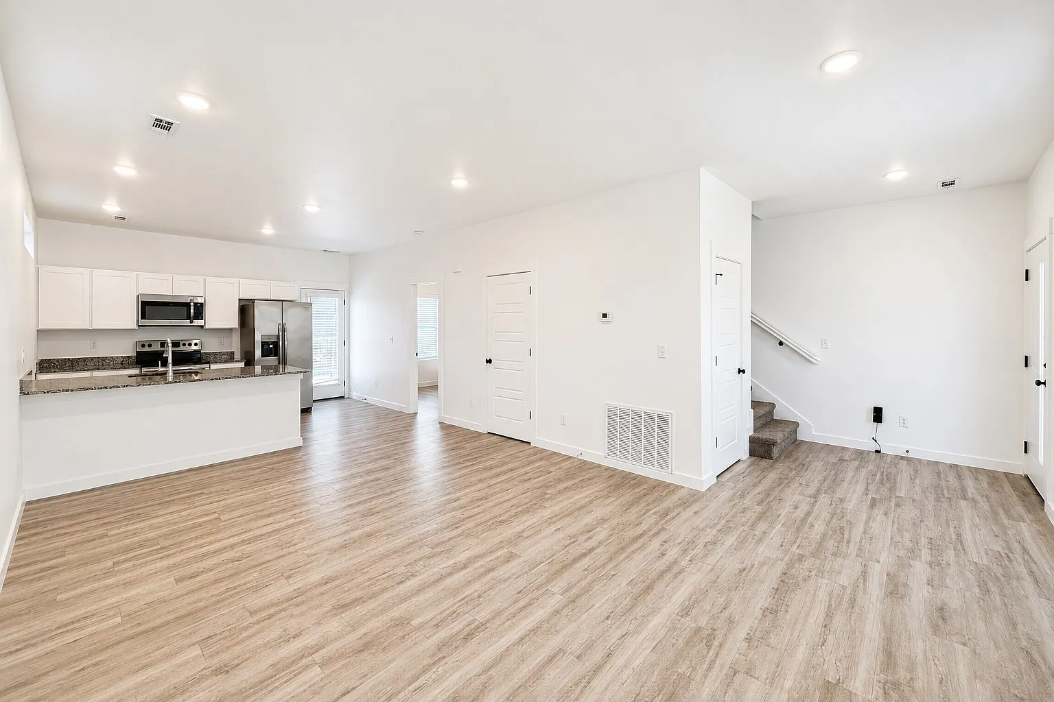 1031 Boardwalk Avenue - 1 — Photo 3
