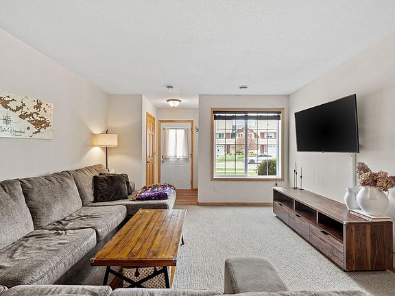 5th image of 14789 Olivine St NW