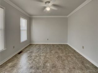 7506 Whirlaway Dr, Midlothian, VA 23112