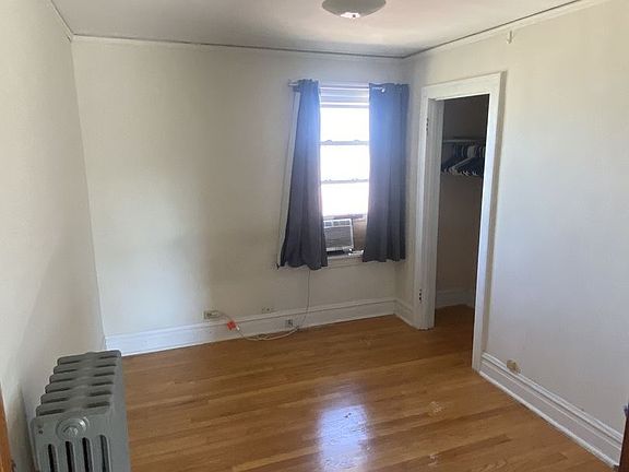 4th image of 201 E Fremont Ave #2