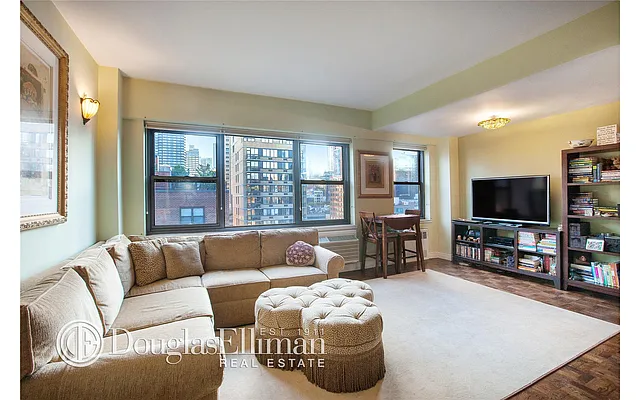 Sold by Douglas Elliman | media 8
