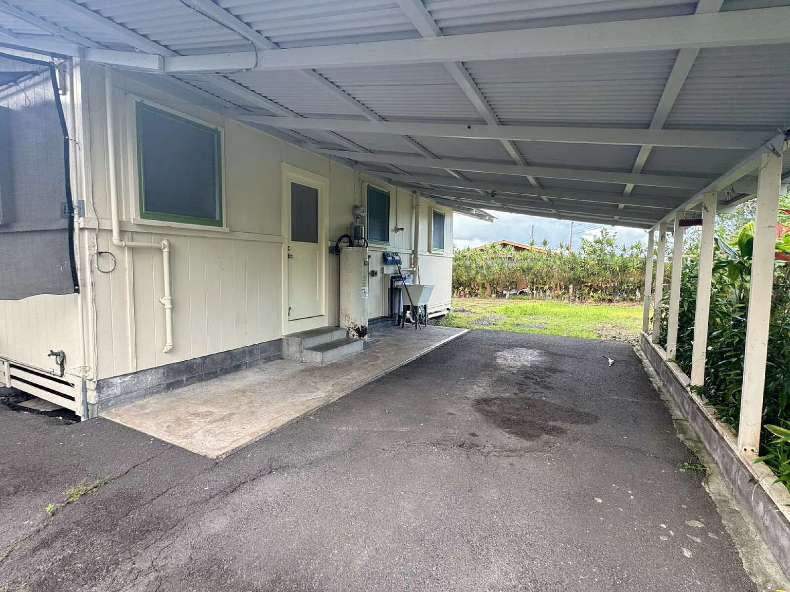 2 bed, 1.0 bath, 600 sqft, $1,800 — Photo 2