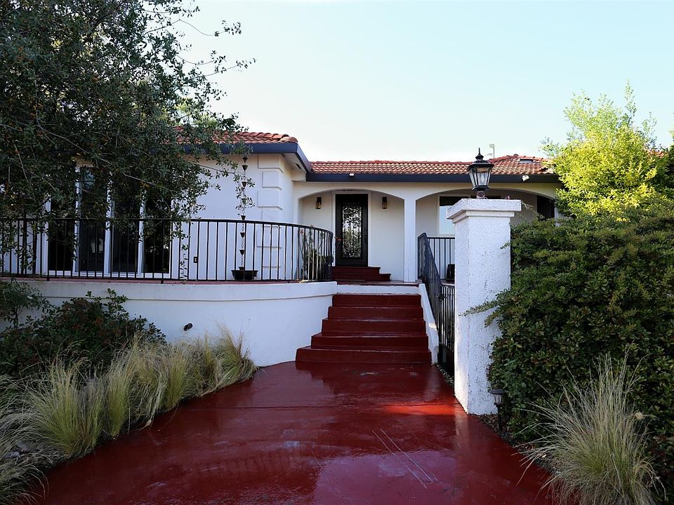 1st image of 6254 Southpaw Ln