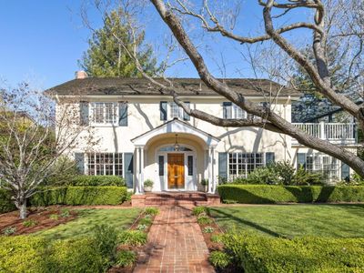 2465 South Ct, Palo Alto, CA, 94301