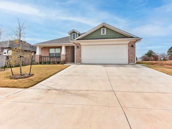 323 Woodrock St, Harrah, OK