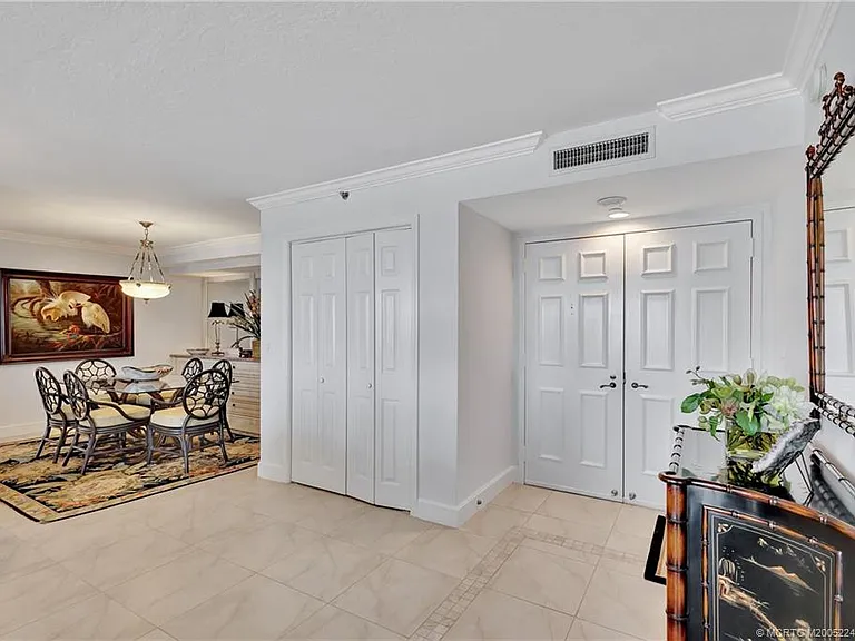 500 Ocean Dr #W-11 — Photo 5