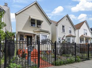 3750 W Shakespeare Ave, Chicago, IL 60647