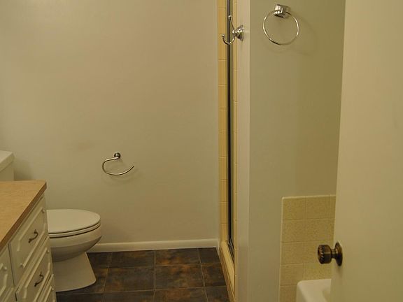 3rd image of 1780 Balboa Dr APT E