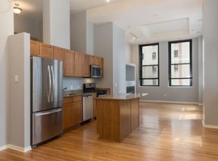 208 W Washington St APT 1209, Chicago, IL 60606