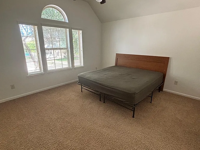 6222 Bristol Path Ln — Photo 16
