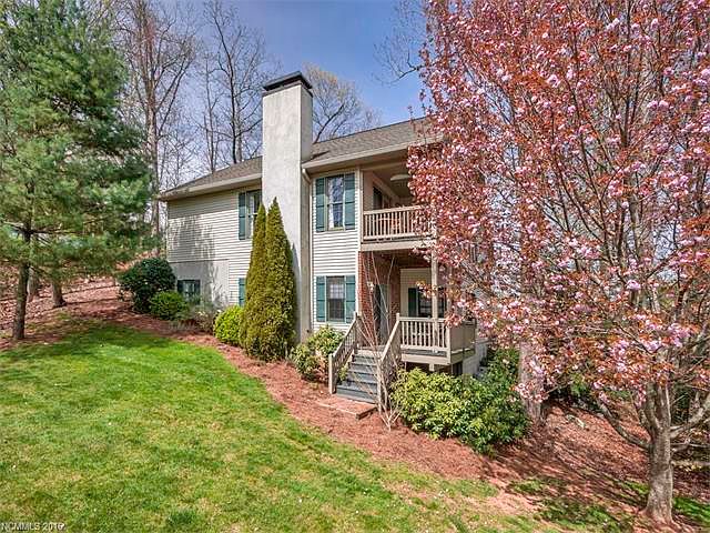 2nd image of 157 Deer Glade Ln