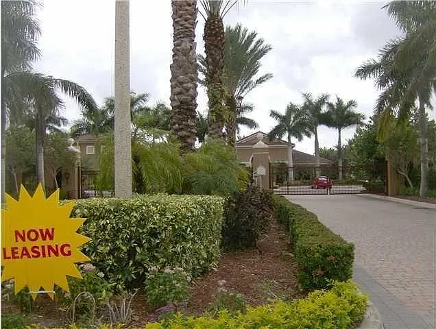 3605 NW Adriatic Ln #7-103 — Photo 1