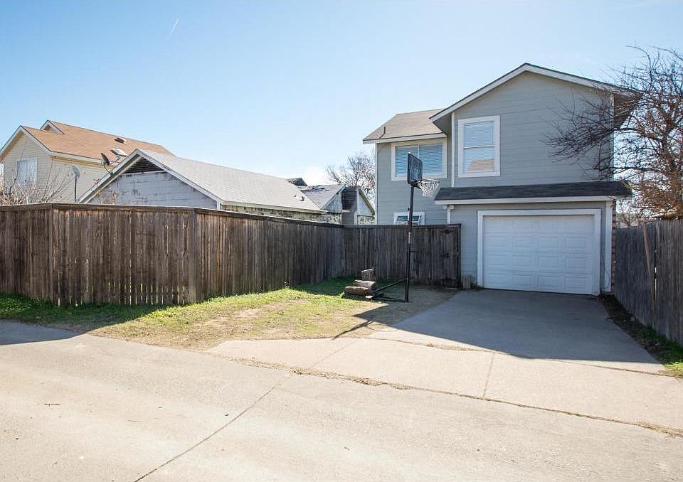 2nd image of 9972 Lone Eagle Dr