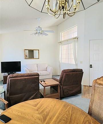4th image of 526 La Costa Dr
