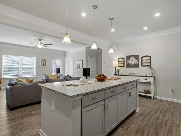 227 Witter Way, Woodstock, GA 30188