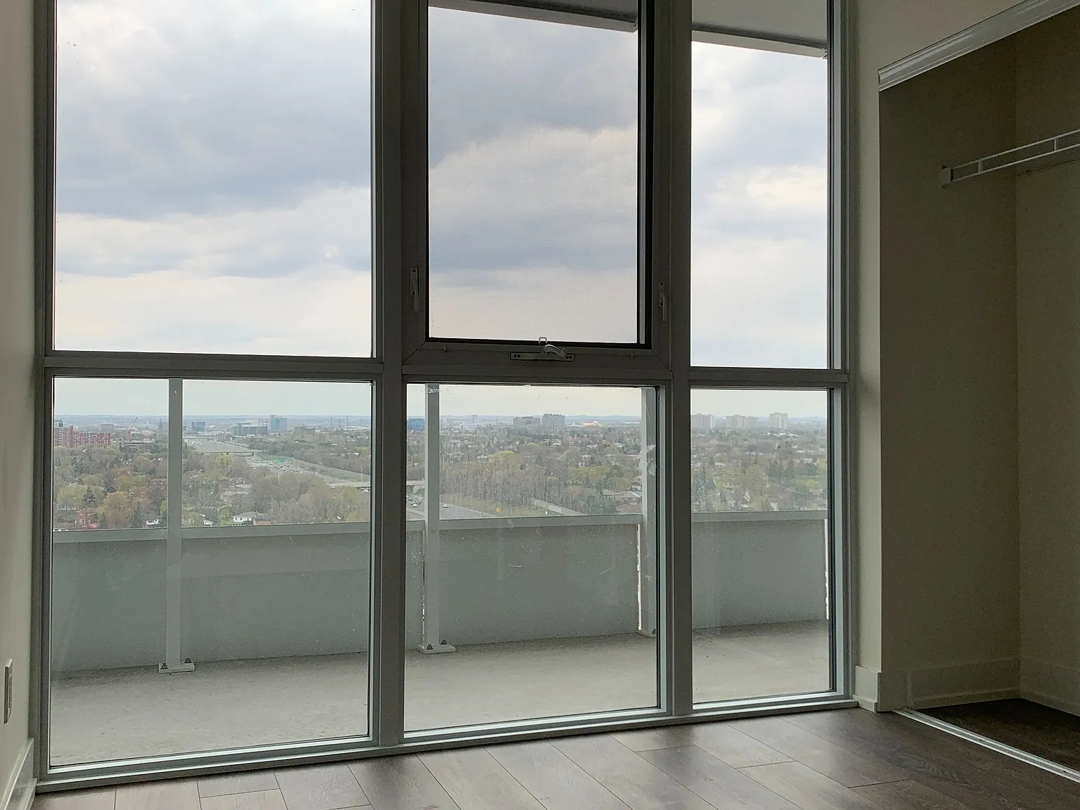 Vivo Condo — Photo 4