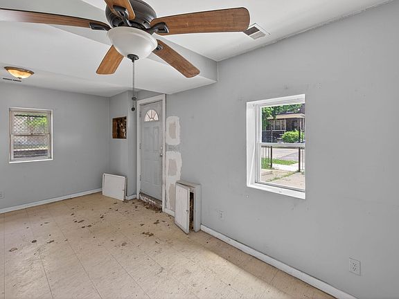 2nd image of 7340 S Maryland Ave