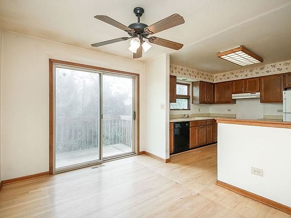 includes balcony