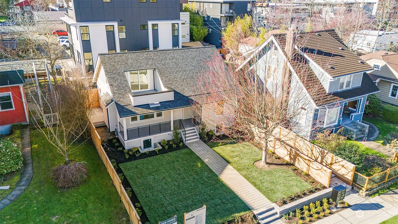 2211 42nd Avenue SW photo 1