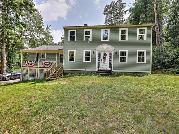 45 Indian Trl, Glocester, RI 02814