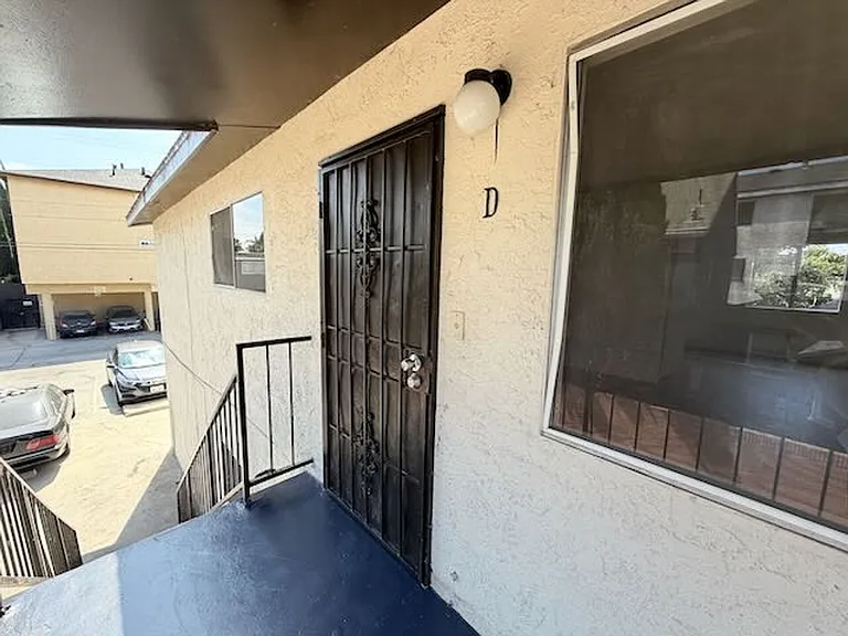 Junipero LB — Photo 5