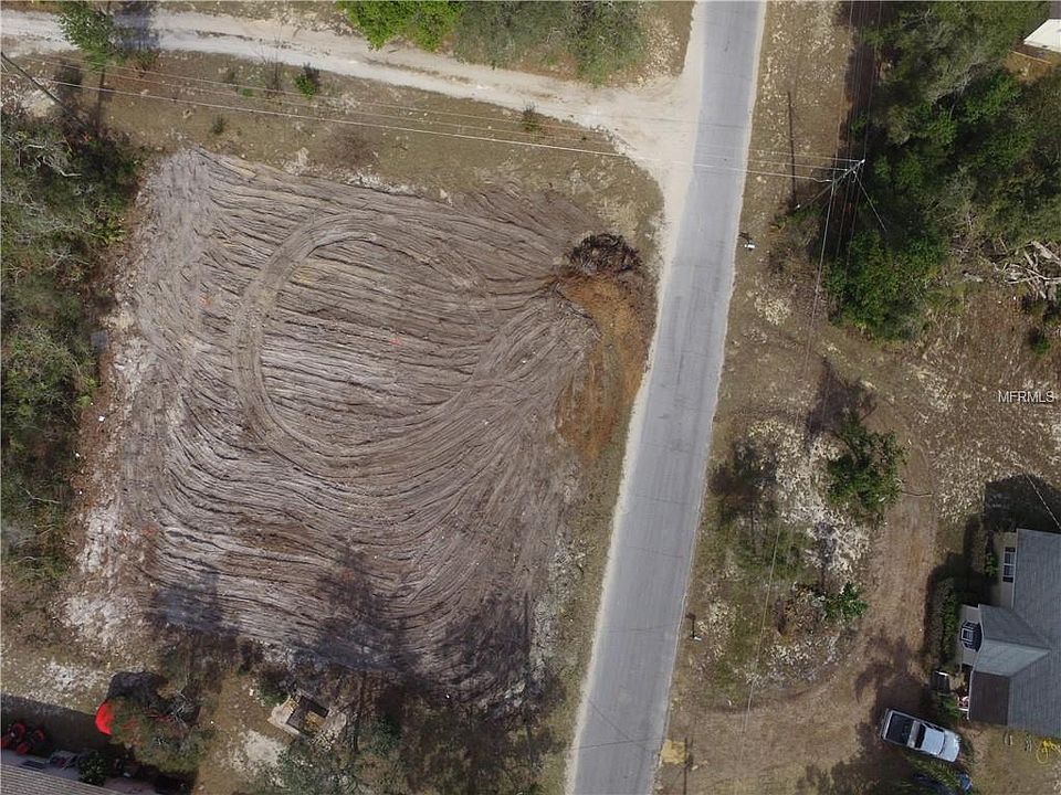 1st image of 40523 E 5th Ave