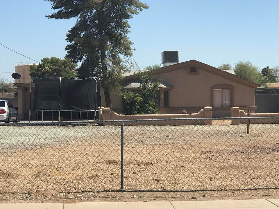 1st image of 12315 W Paradise Ln