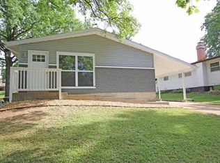 518 Apex Dr, Saint Louis, MO