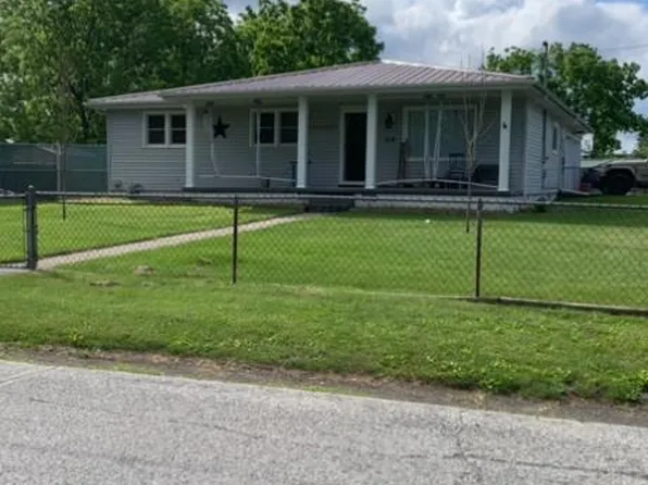 218 Ridge Ave, Beckley, WV 25801