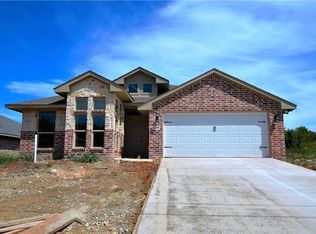 1925 Ridgecrest Ln, Sherman, TX 75092