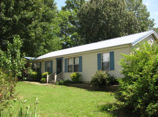 75 Blackburn Dr, Springville, TN 38256