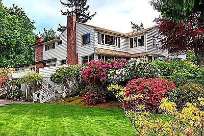 2nd image of 10534 15th Ave NW