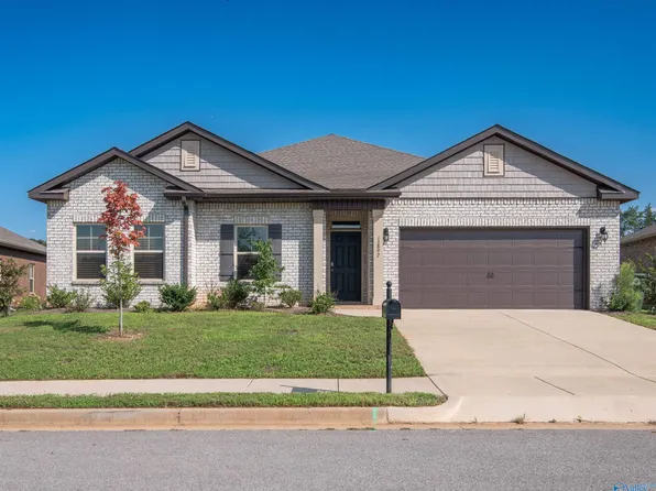 13892 Lannister Ln, Athens, AL 35613