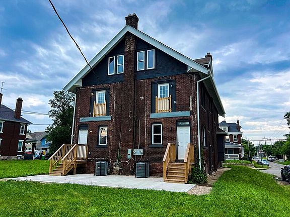 2nd image of 927 S Champion Ave