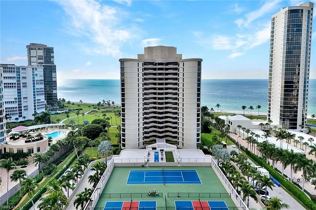 2 bed, 2.0 bath, 1800 sqft, $10,000 — Photo 4
