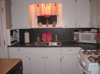 4th image of 3 Barteau St