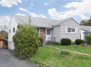 52 Kathwood Rd, Yonkers, NY 10710