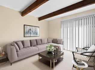 2222 October Ridge Dr, Columbus, OH 43223