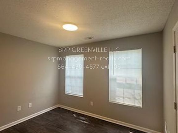 4th image of 204 Sunnyside Dr #206