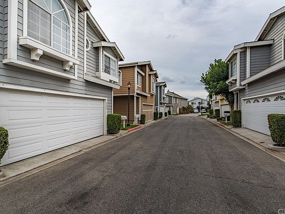 2nd image of 9220 Independence Way #30