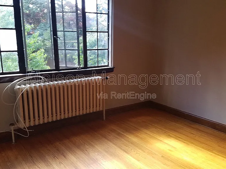 125 Highland Pkwy #1 — Photo 9