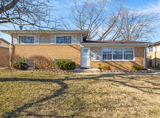37 E Craig Dr, Chicago Heights, IL 60411