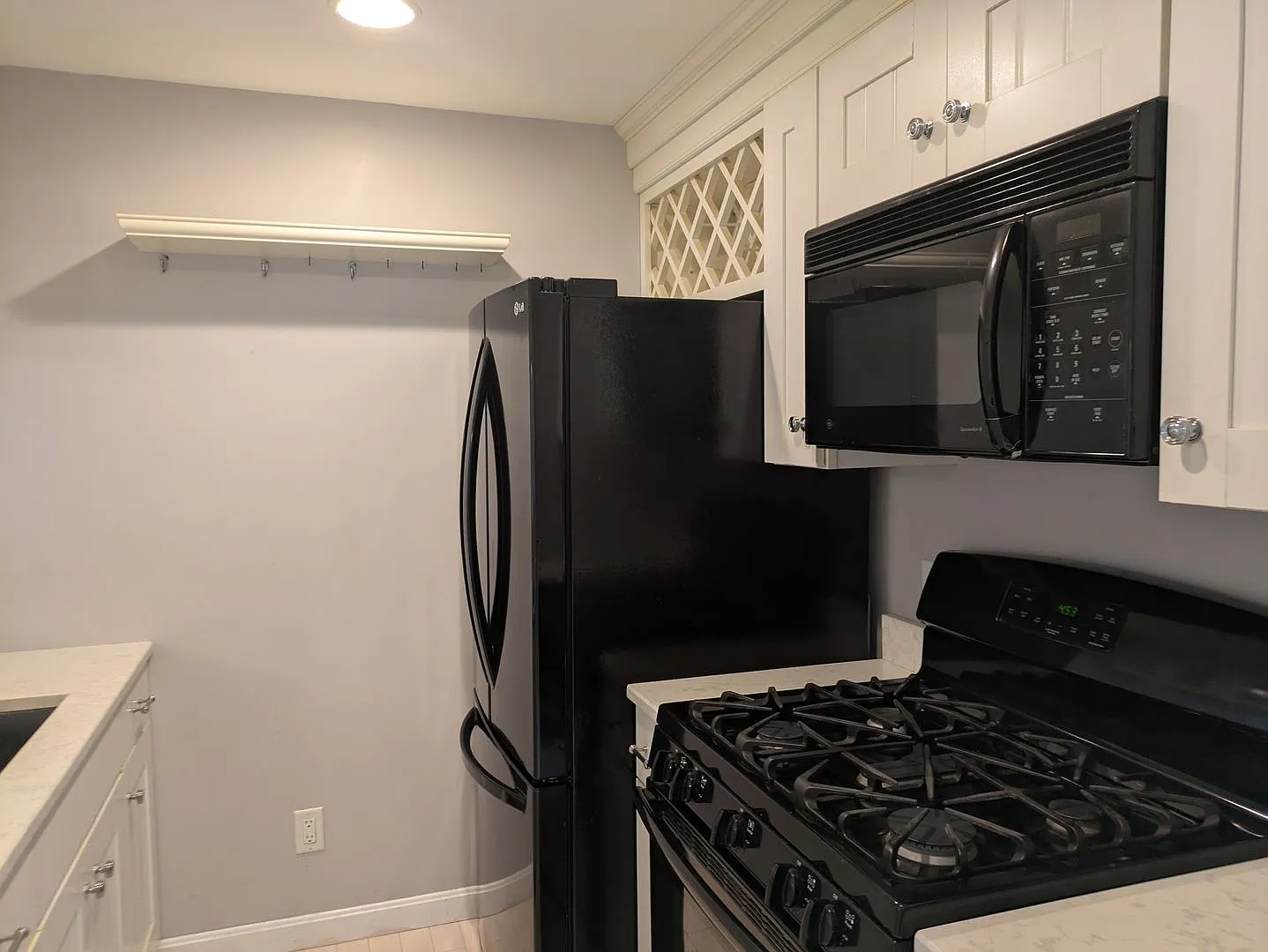 1-bedroom condo with loft — Photo 3