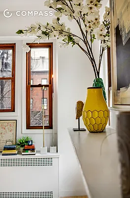 Rented by Compass | media 18