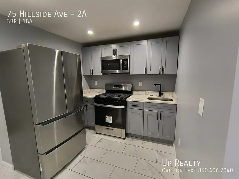 75 Hillside Ave #2A — Photo 1