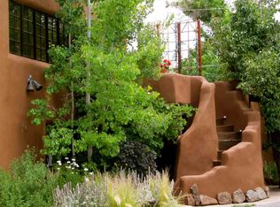 632 Old Santa Fe Trl APT 2, Santa Fe, NM 87505