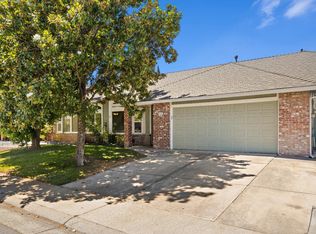 9522 Soaring Oaks Dr, Elk Grove, CA 95758