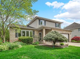 1513 Commodore Ln, Porter, IN 46304