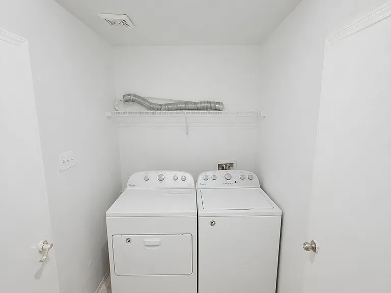 8440 Shallow Creek Dr — Photo 22