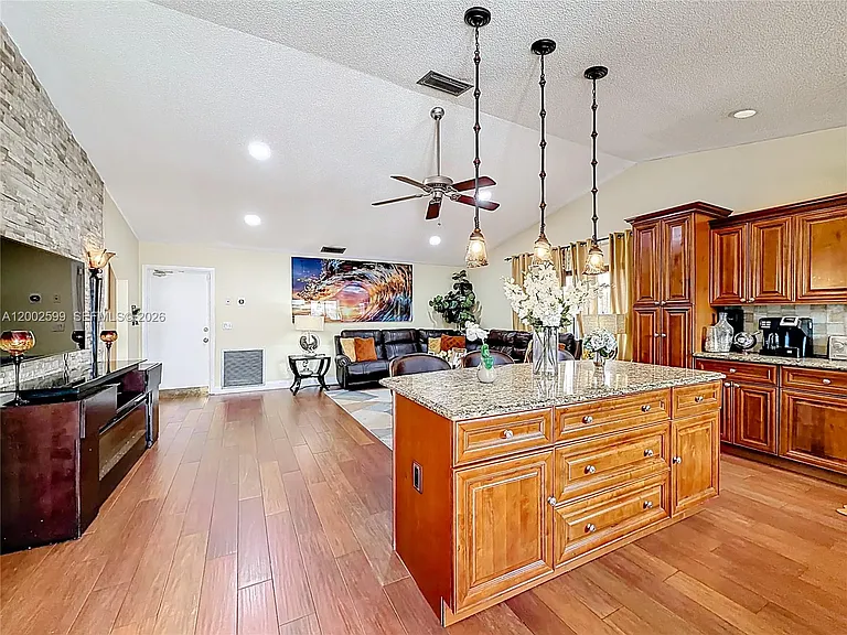 8060 NW 51st Ct — Photo 51